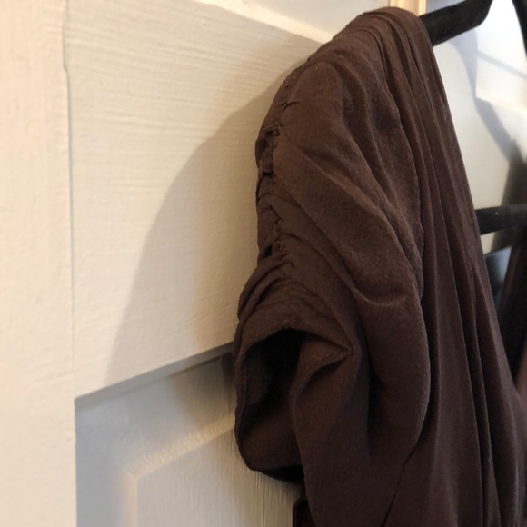 Beautiful Silk Special Occasion Dress - Picture 4 of 7